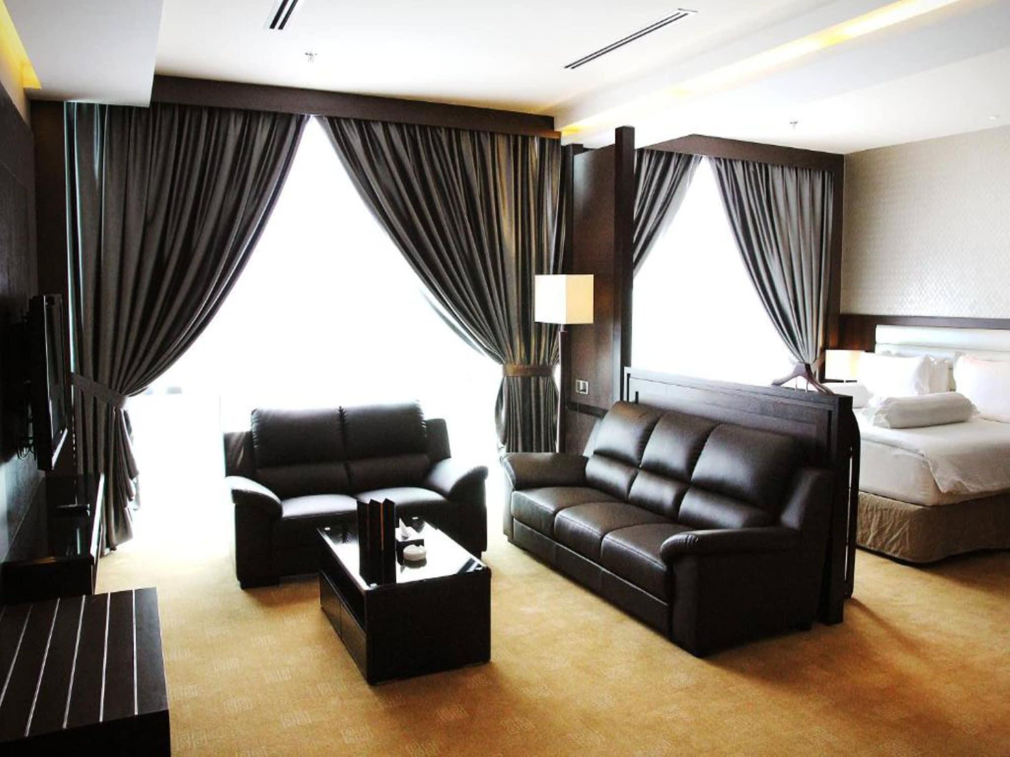 Ksl Hotel & Resort Johor Bahru Ngoại thất bức ảnh A room at the hotel