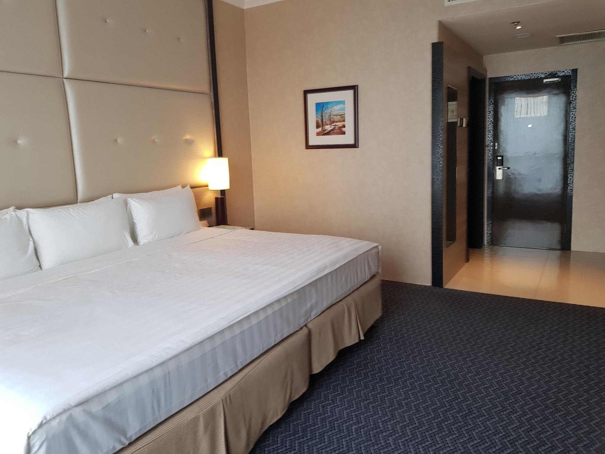 Ksl Hotel & Resort Johor Bahru Ngoại thất bức ảnh A room at the hotel