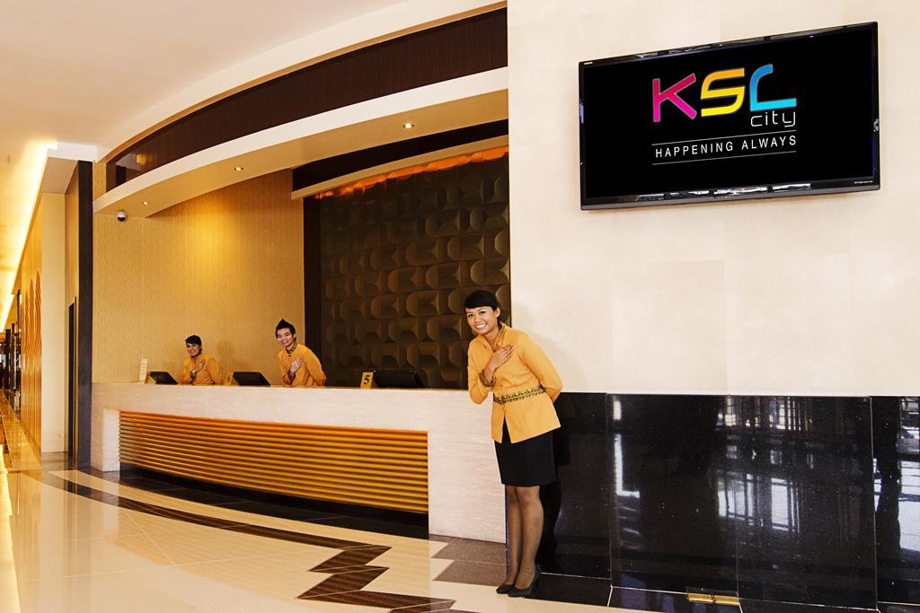 Ksl Hotel & Resort Johor Bahru Ngoại thất bức ảnh Reception area
